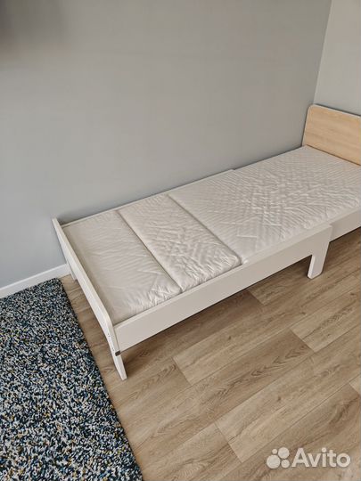 Детская кровать IKEA с матрасом