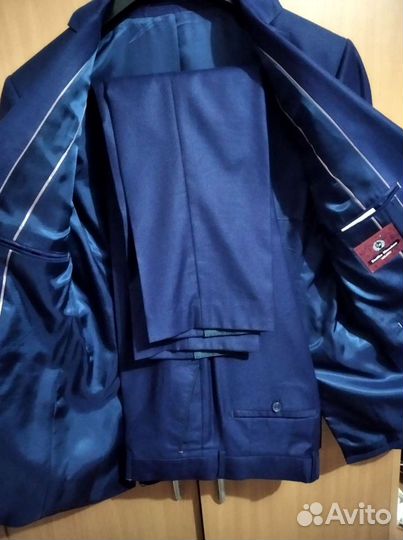 Костюм мужской