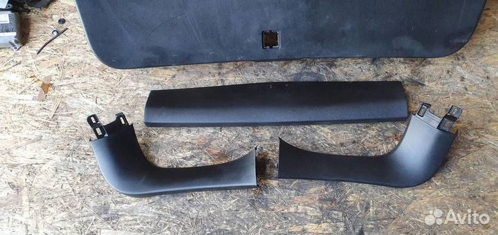 Обшивка двери багажника Mazda CX 5 2012-2017