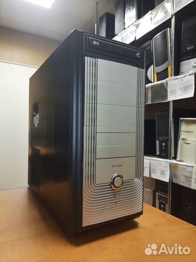 Компьютер Intel Xeon E5430/4/SSD+HDD/GT710