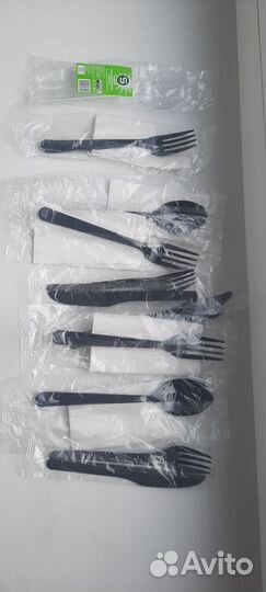 Одноразовая посуда для праздника