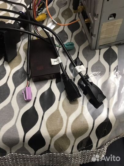 Магнитола в авто б/у