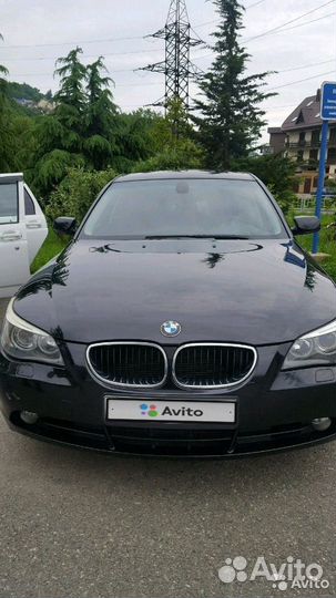 Решетки переднего бампера (ноздри) BMW е60