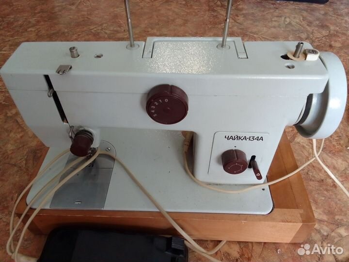 Швейная машинка чайка