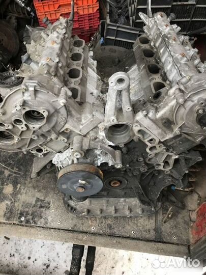 Двигатель Mercedes-Benz S-Class W221 M273