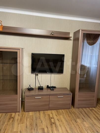 2-к. квартира, 64 м², 1/4 эт.