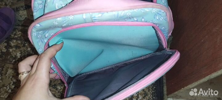 Школьный рюкзак