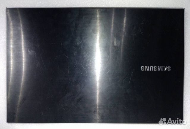 Крышка матрицы samsung NP300V5A-S0DRU