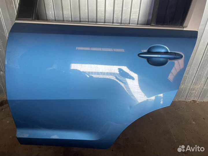 Дверь задняя левая kia sportage 3