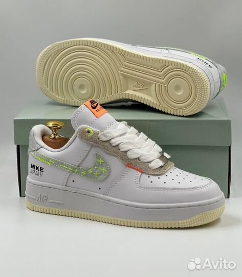 Nike Air Force 1 Low