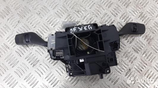 Переключатель поворотов и дворников (стрекоза) ford focus 2 (93K30Q801)