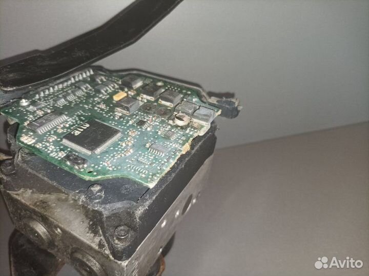 Блок abs Hyundai Tucson 2008