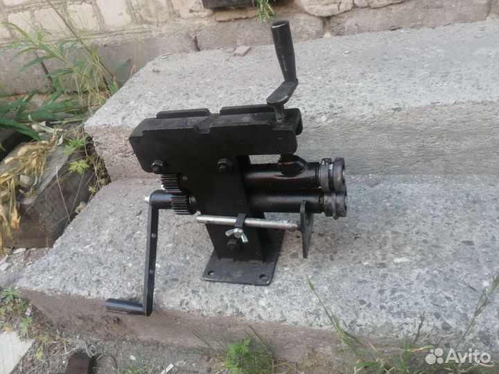 Вальцы трехвалковые и зиговочная машинка