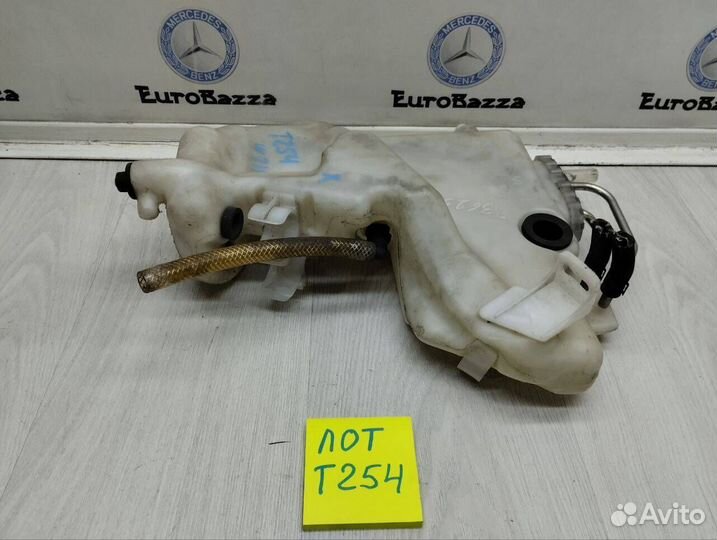 Бачок стеклоомывателя Mercedes W211
