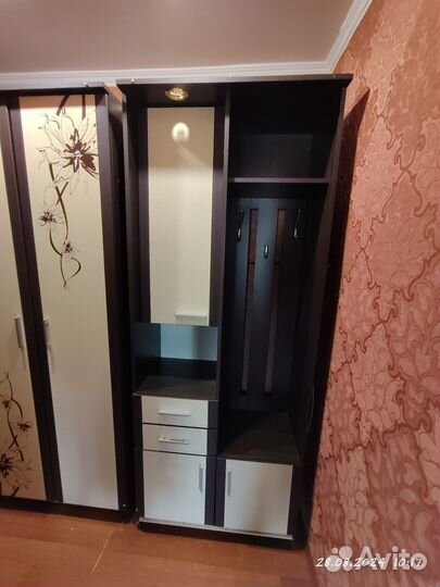 Шкаф в прихожую