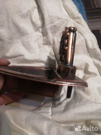 Медная пепельница