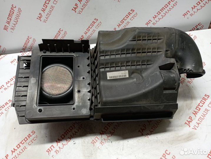 Корпус воздушного фильтра Volvo S40 S40 седан