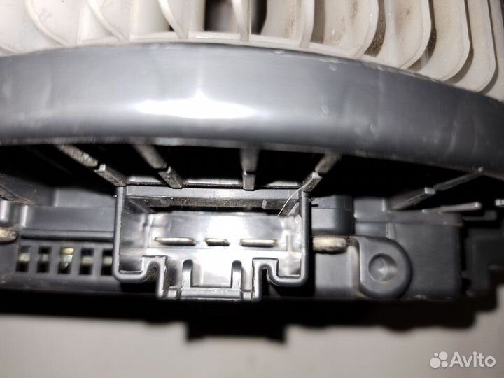 Мотор печки Toyota Mark II,GX110,1GFE 272600-0132