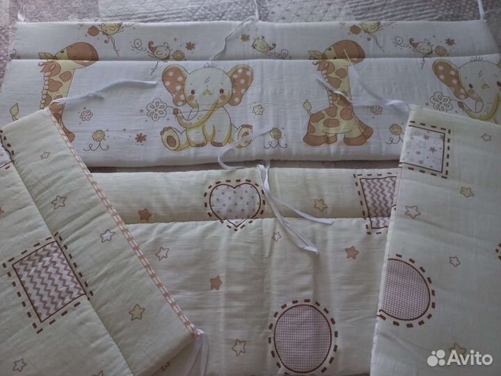 Бортики в кроватку