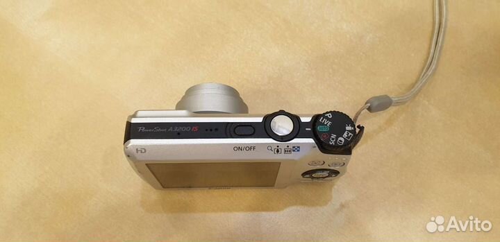 Фотоаппарат Canon. Не включается. На запчасти