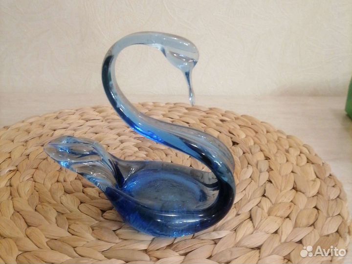 Статуэтка лебедь хрустальная