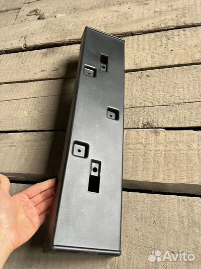 Крепление номерного знака