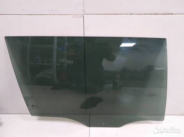 Стекло двери задней правой Opel Vectra C 2002-2008