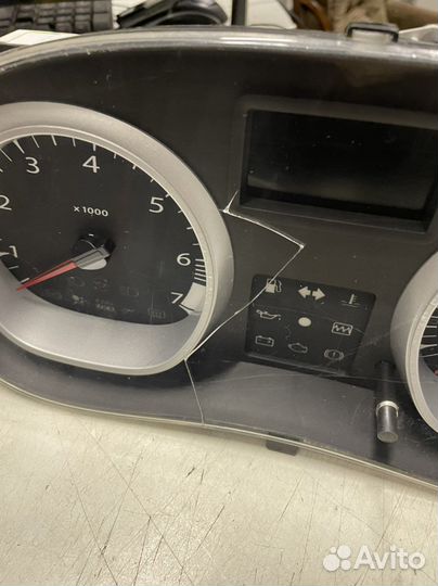 Панель приборов Renault Duster 2012-2021