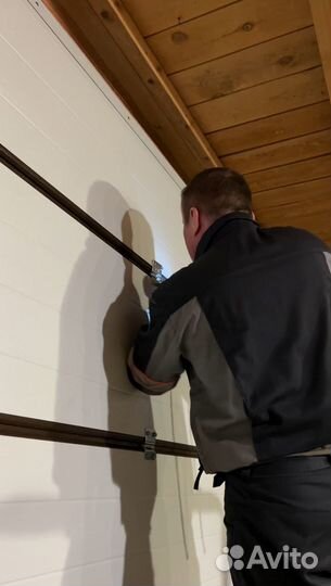 Ремонт ворот, рольставни, шлагбаумы