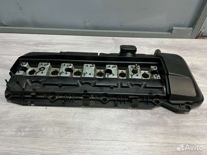 Клапанная крышка bmw e39 M54