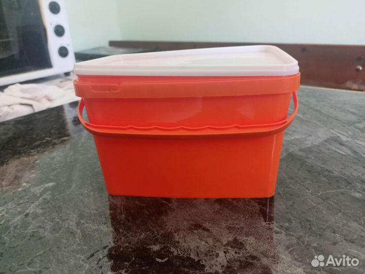 Контейнер пластиковый
