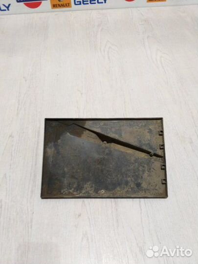 Корпус площадка крепления аккумулятора акб Renault