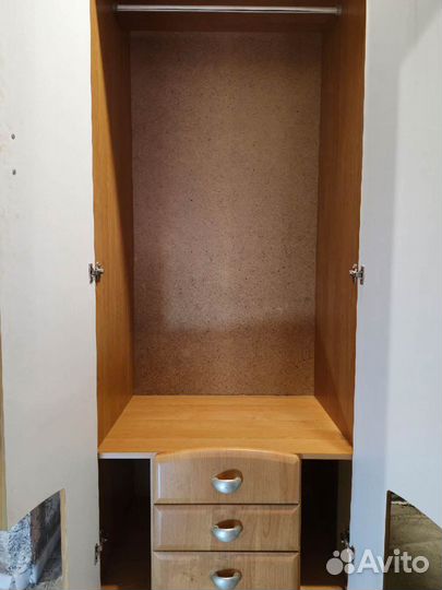 Шкаф под одежду бу