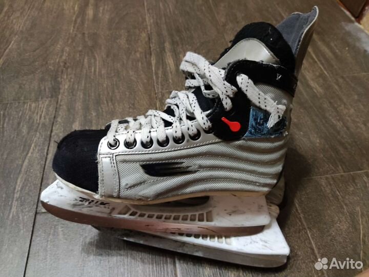 Коньки хоккейные bauer
