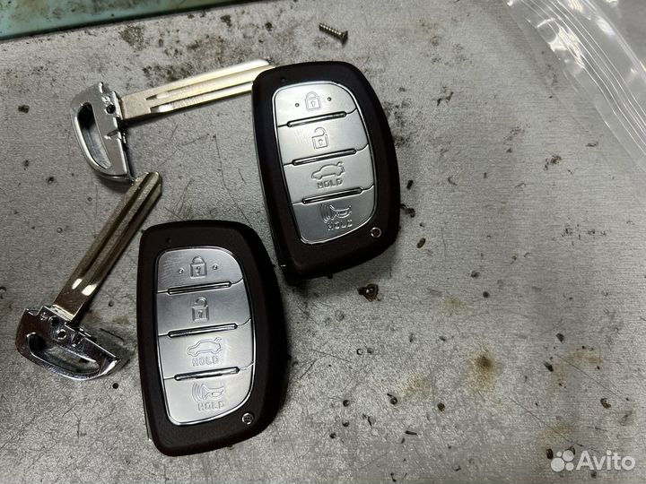 Ключ Hyundai Elantra 2020 F2002