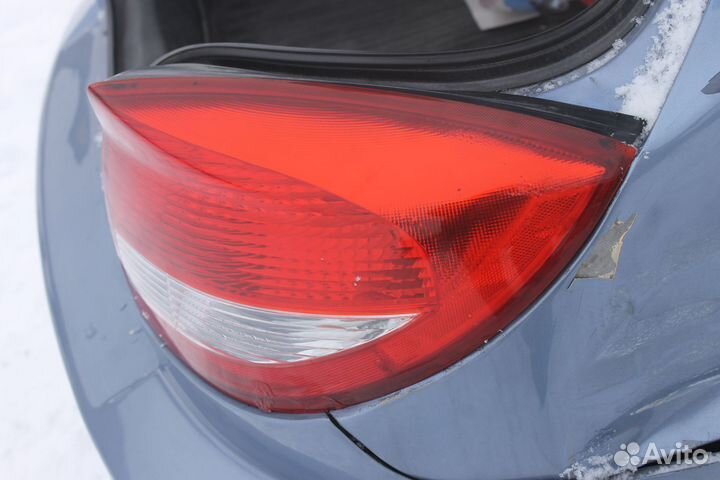 Kia Rio 1 DC фонарь правый