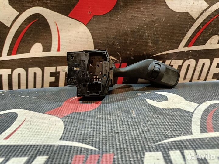 Переключатель поворотников Ford Focus