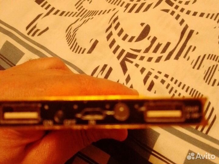 Батарея доп. Питание телефона