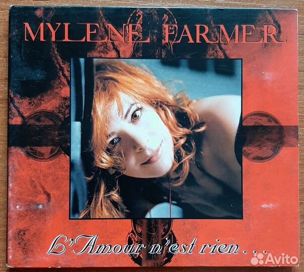 Mylene Farmer сингл 'L'Amour N'Est Rien.'