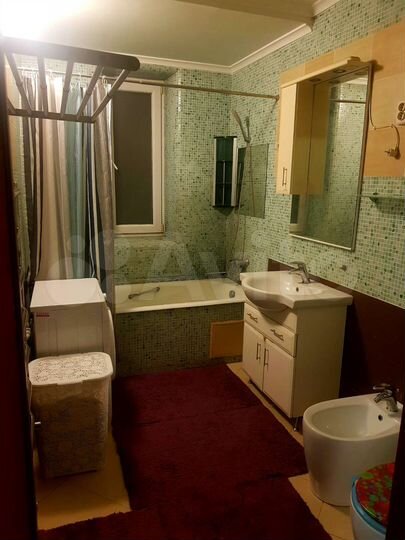 2-к. квартира, 53 м², 1/2 эт.