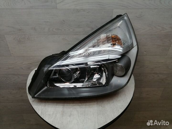 Фара левая Renault Espace4. 2002-2006