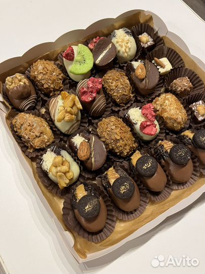 Финики израиль ручной работы с фундуком