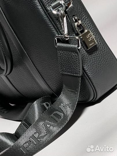 Мужской кожаный портфель prada