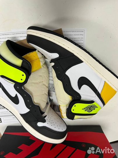 Nike Air Jordan 1 Volt Gold 43 EU 27,5 см