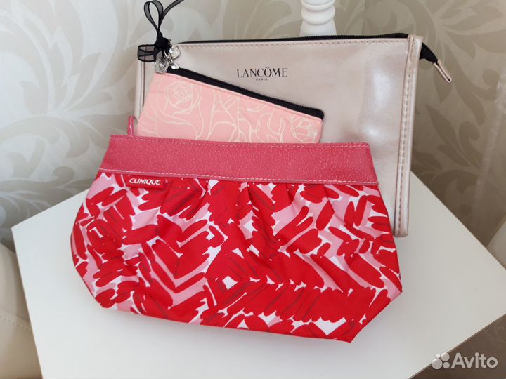 Косметички Lancome, Clinique