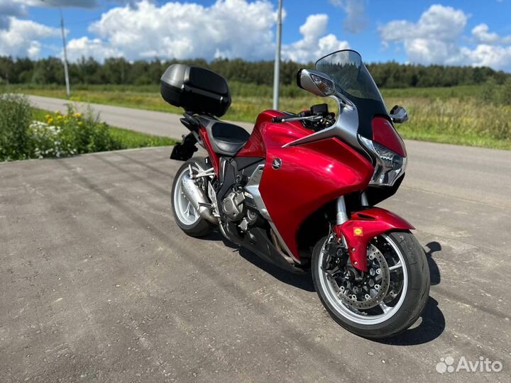 Honda VFR1200FD