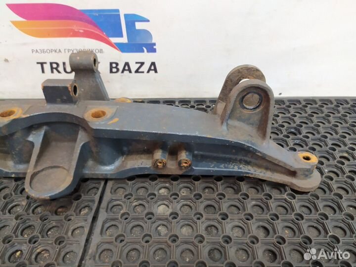 Кронштейн пневморессоры левый Iveco Stralis