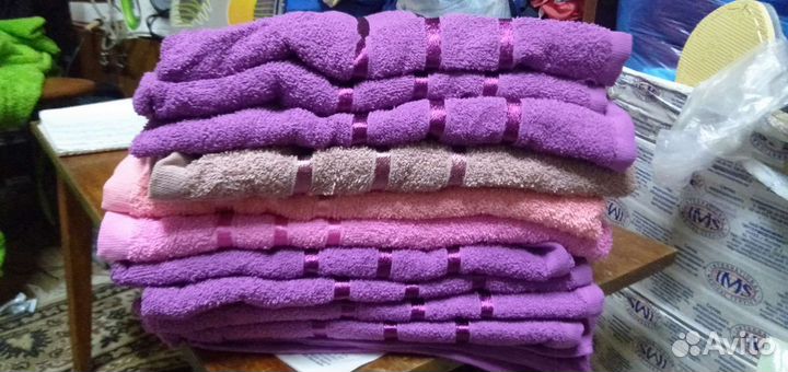Махровые полотенца новые