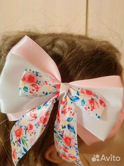 Заколки для девочки с бантиками