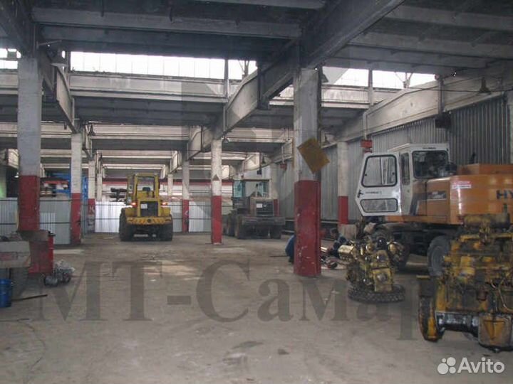 Автослесарь в грузовой автосервис